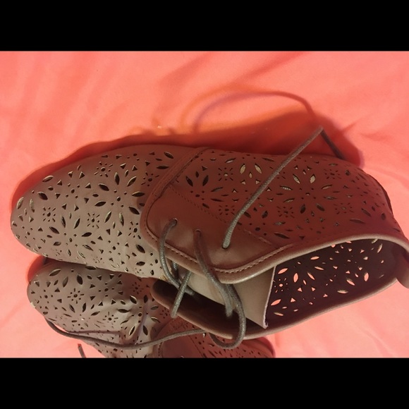 Dress shoes - Picture 3 of 4